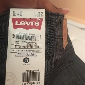 Men’s Brand New Levi’s